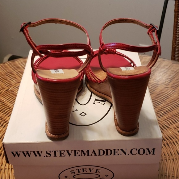 Steve Madden | Shoes | Steve Madden Clauson Red Patent 65 | Poshmark